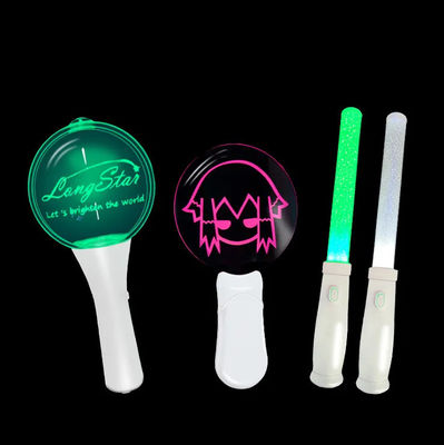 콘서트에서 DMX 무선 컨트롤러와 LED 손목밴드의 마술을 경험하세요